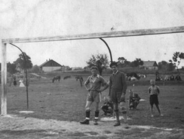Boisko sportowe w Żabnie - 1949 rok
