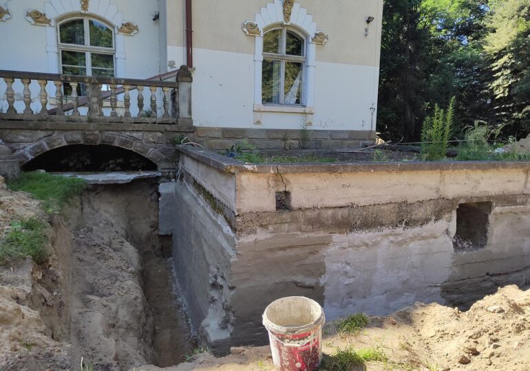lęg remont pałacu