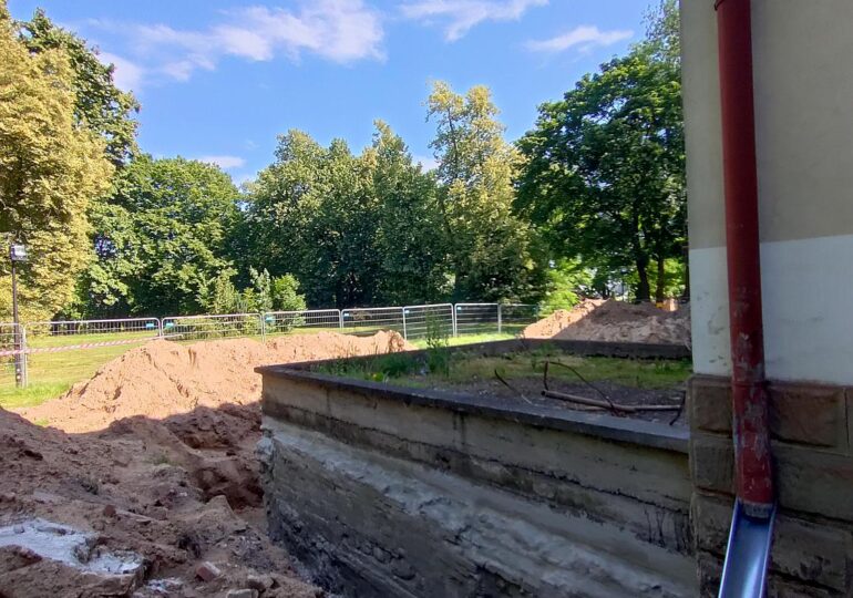 lęg remont pałacu