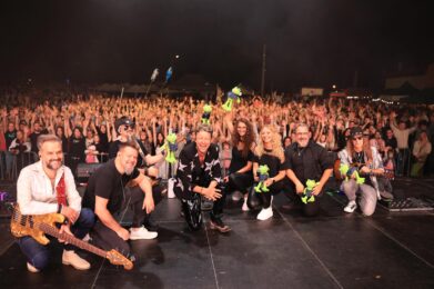 Tłumy na koncercie zespołu Feel – gwiazda wieczoru rozgrzała scenę Dni Żabna!