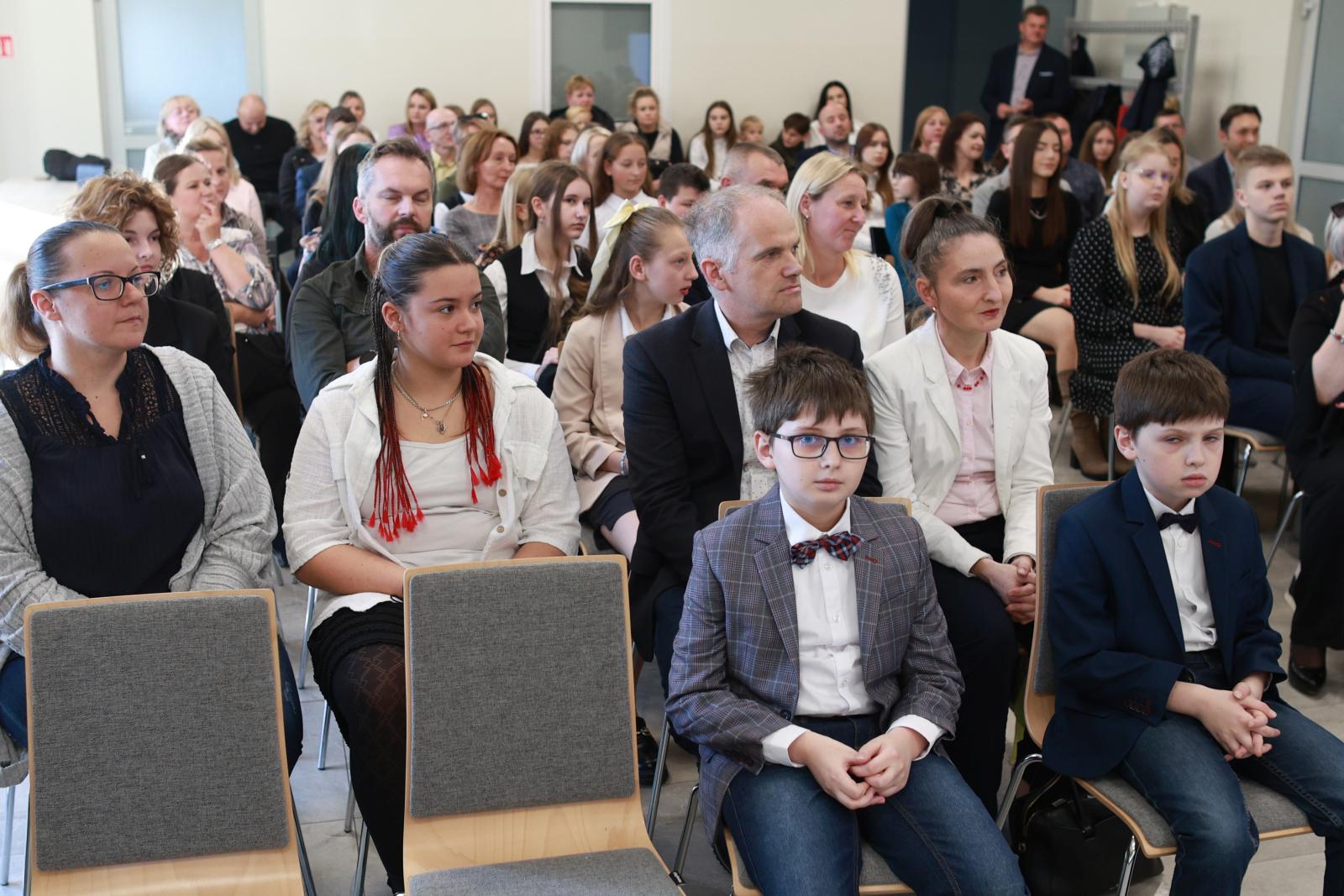 Stypendia Burmistrza Żabna dla uzdolnionej młodzieży