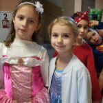 Dzień Postaci z Bajek w Szkole Podstawowej w Łęgu Tarnowskim