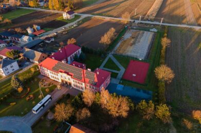 Inwestycja w modernizację boiska sportowego w Otfinowie