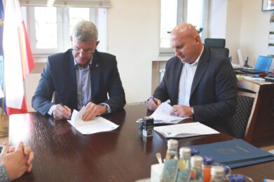 Podpisano umowę na remont drogi gminnej w miejscowości Goruszów