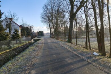 Dobiegły końca prace związane z przebudową drogi w Sieradzy