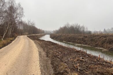 Apelujemy o niezaśmiecanie kanału niedomickiego oraz jego bezpośredniego otoczenia