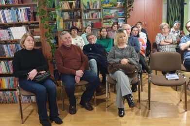 Promocja książki A. Tomczyka w Otfinowie