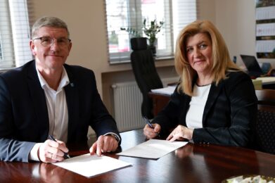 Umowa z nowym kierownikiem SG ZOZ