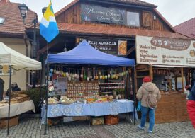 W minioną Niedzielę Palmową w miejscowości Lipnica Murowana odbył się tradycyjny Konkurs Palm Wielkanocnych – jedno z najbardziej znanych wydarzeń folklorystycznych w Polsce, organizowane od 1958 roku. Słynie z imponujących, kilkudziesięciometrowych palm wykonywanych ręcznie z naturalnych materiałów oraz widowiskowego ich stawiania. Wydarzeniu towarzyszył jarmark, na którym Gminę Żabno reprezentowała Ewa Kaczówka z Niedomic, która zaprezentowała stoisko z rękodziełem wielkanocnym. Artystka od kilku lat uczestniczy w lipnickim jarmarku, promując lokalne tradycje i twórczość regionu.